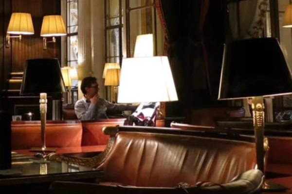 Des places d’or dans les étoiles de Paris 